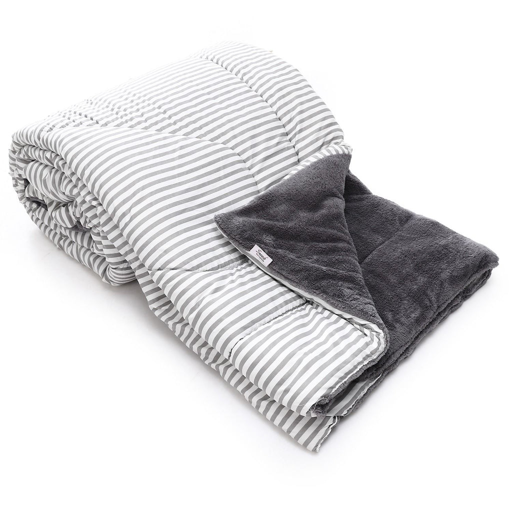 • لحاف شتوي فرو دبل فيس Gray Striped 220*235cm