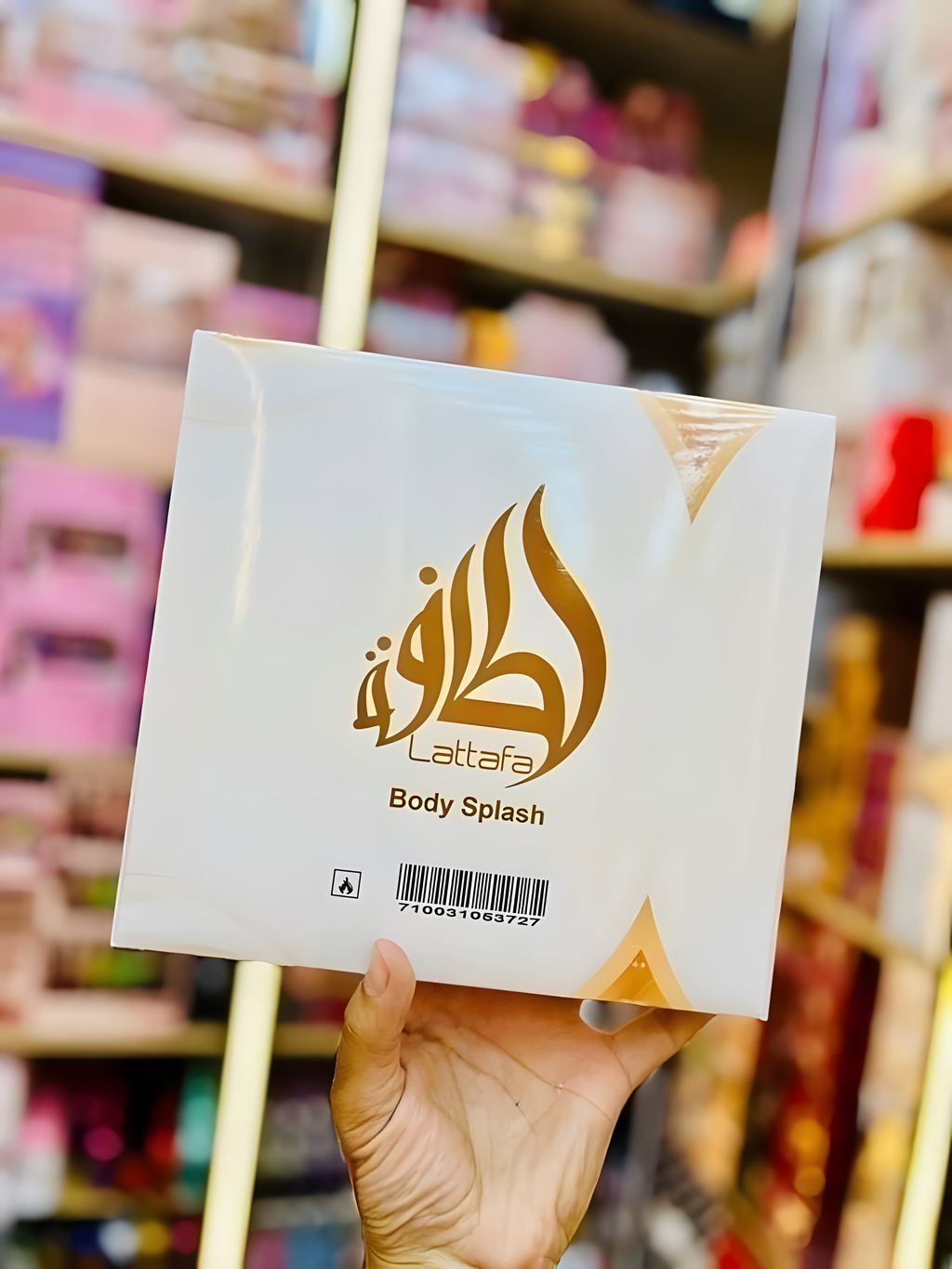 • LATAFA WOMEN BOX