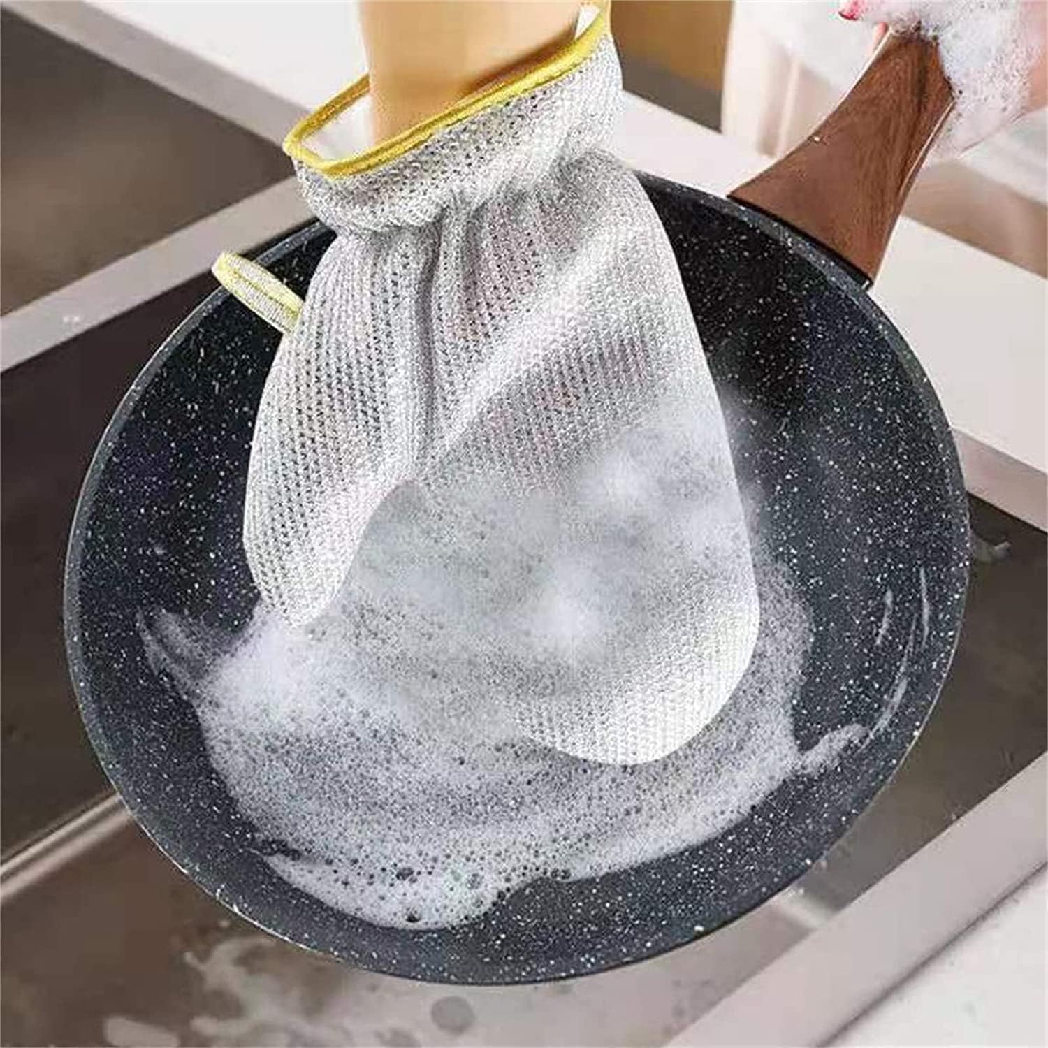 عرض اسبراي التنظيف الجبار Multipurpose Bubble Cleaner مع جوانتي سلك