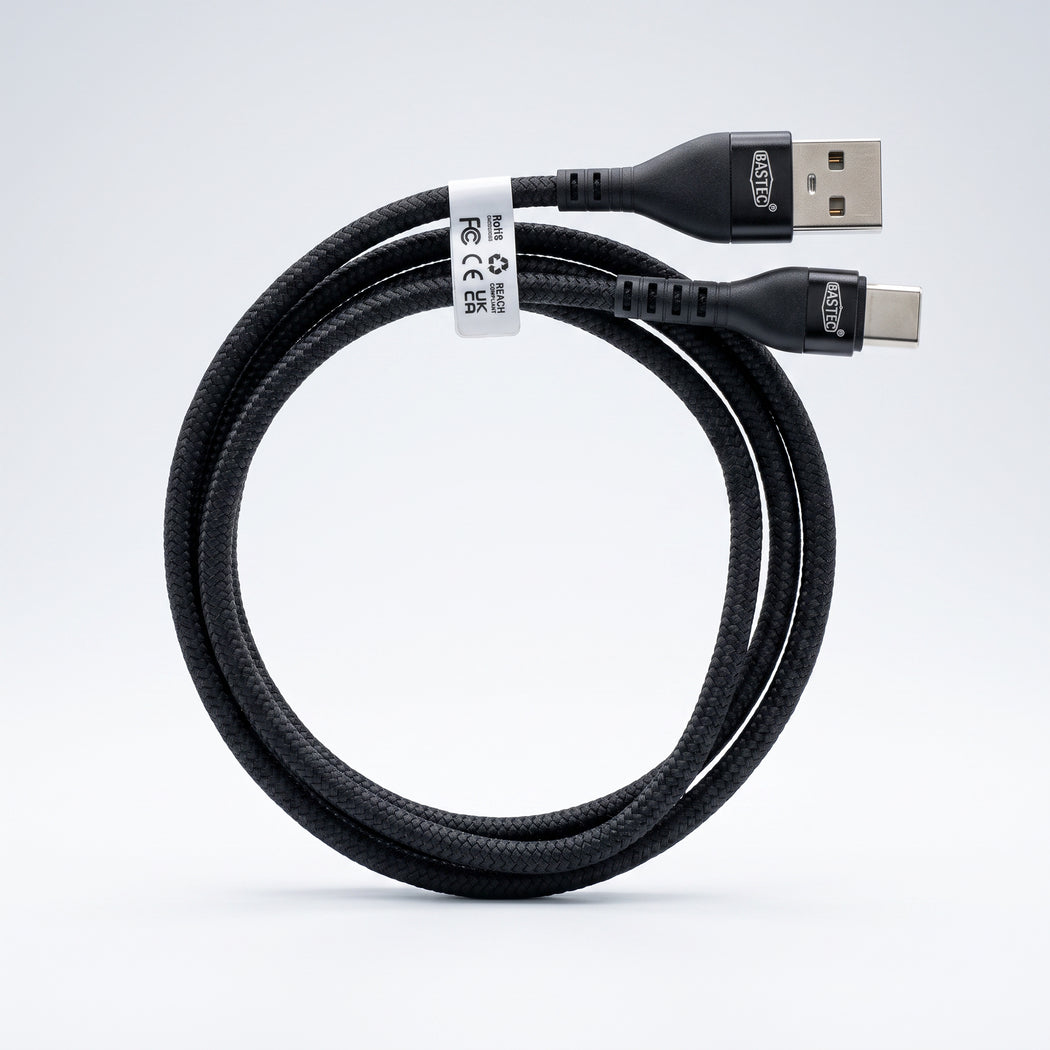 • كابل شحن  USB-type c
