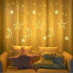 زينة رمضان مضيئة بتصميم نجوم وأهلة بيضاء دافئة