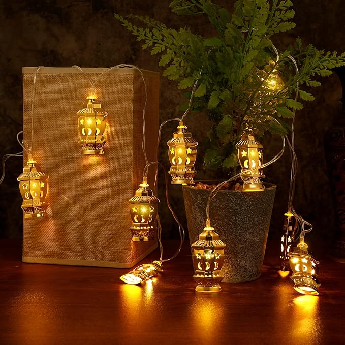 عرض رانر مع 2 كفر كوشن بيج نجوم مع فرع نور رمضان نحاس فانوس