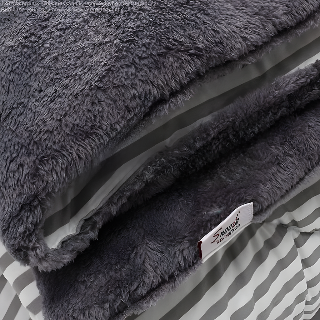 • لحاف شتوي فرو دبل فيس Gray Striped 220*235cm
