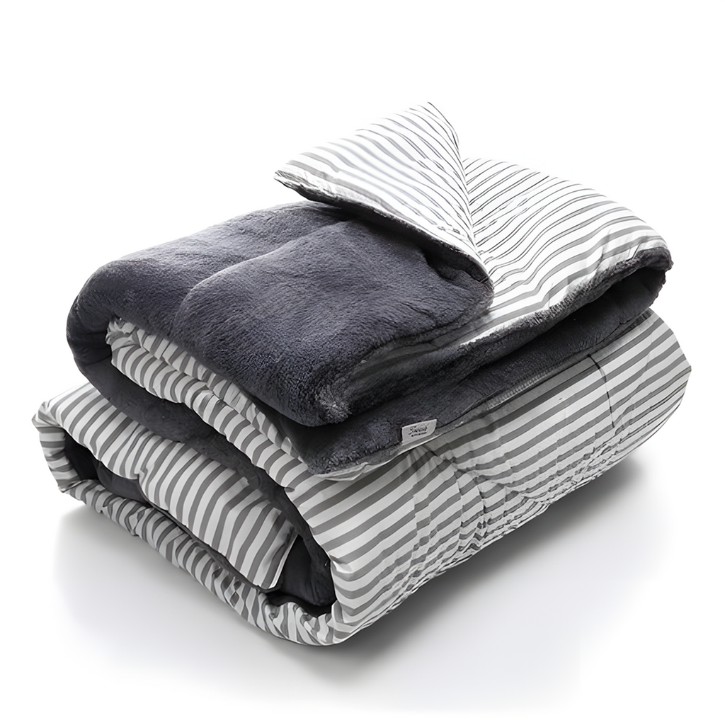 • لحاف شتوي فرو دبل فيس Gray Striped 220*235cm