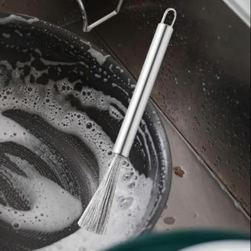 • فرشاة التنظيف الحديثة