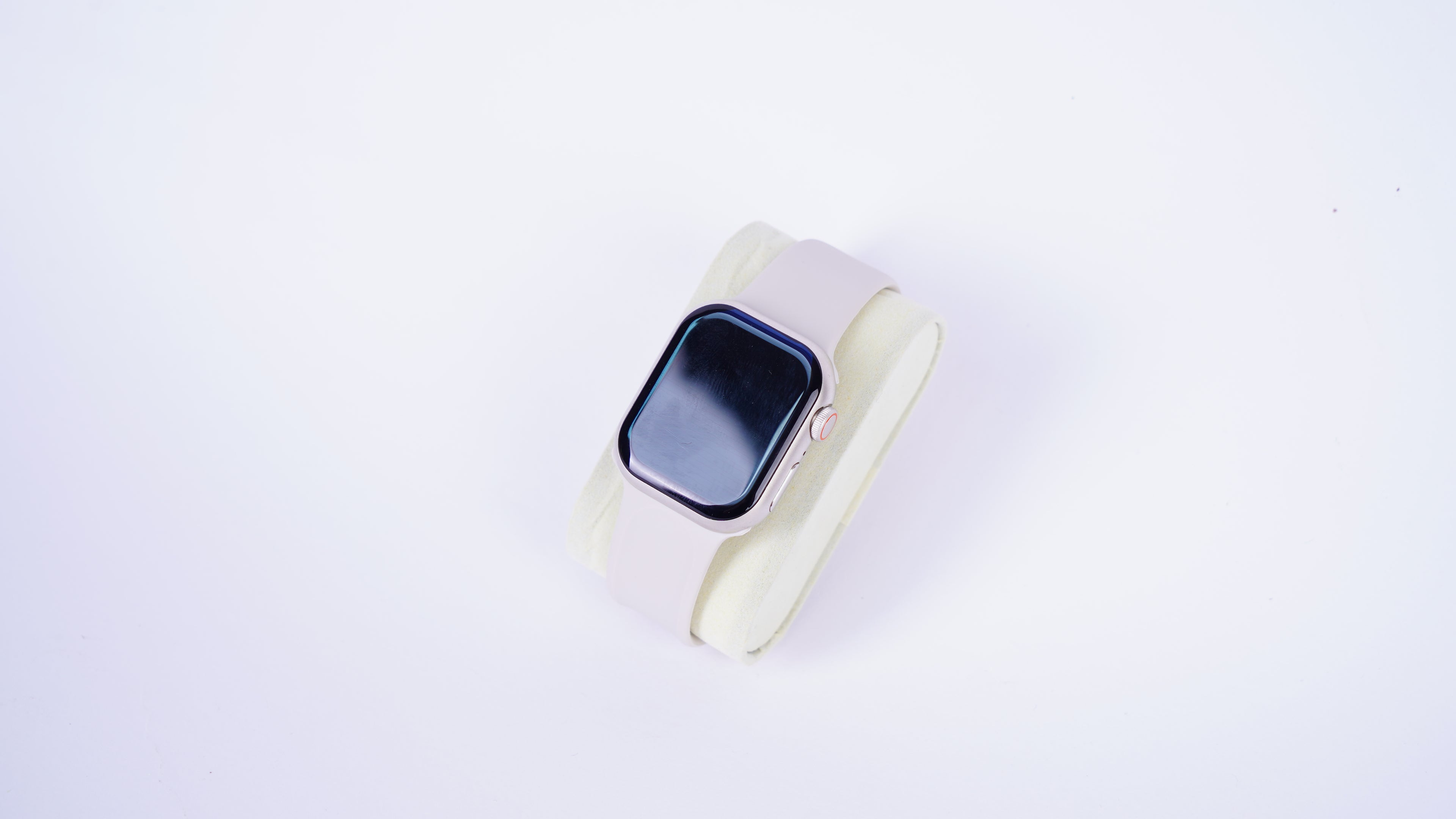Haino Teko HW9 Mini smart watch displaying digital time and fitness tracking features on a black band.