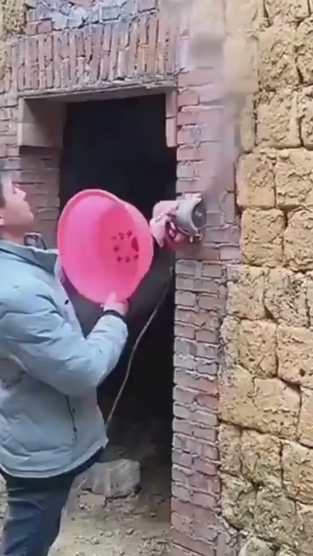 ماسك للوجه متعدد الاستخدام